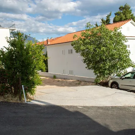Apartment Galatea - Town Centre With Free Parking *