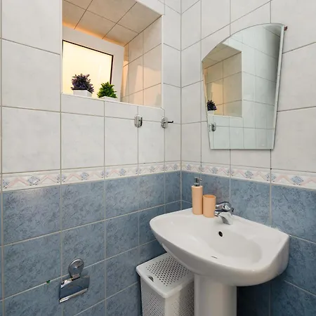 Galatea - Town Centre With Free Parking Apartment