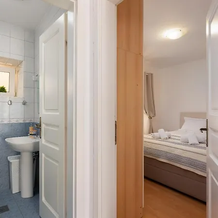 Galatea - Town Centre With Free Parking Appartement Baška Voda